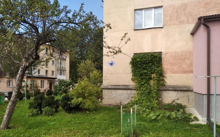 2 кімнатна квартира Трускавець,поруч центр та Дельфінарій Екстер'єр фото